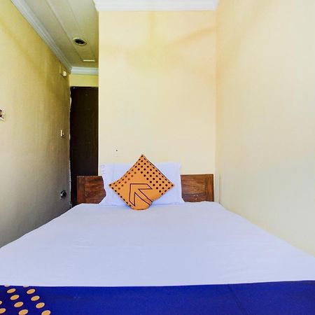 SPOT ON 78904 Dear Hotel Calcutta Calcutta Bara Bazar Buitenkant foto