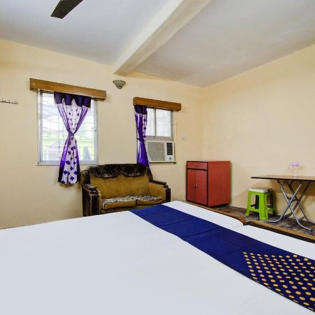 SPOT ON 78904 Dear Hotel Calcutta Calcutta Bara Bazar Buitenkant foto